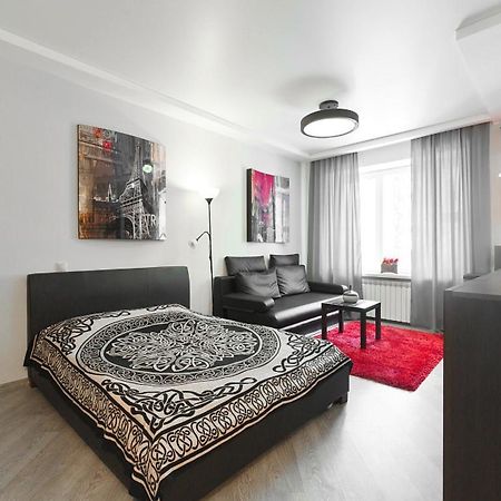 Swedish Studio At Myasnikova Apartment Minsk Bilik gambar