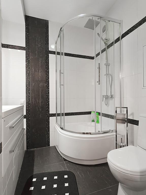 Swedish Studio At Myasnikova Apartment Minsk Bilik gambar