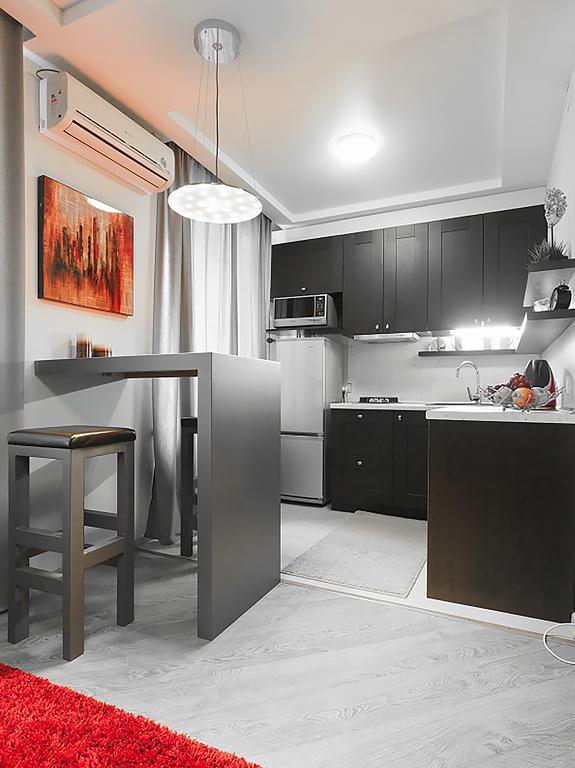 Swedish Studio At Myasnikova Apartment Minsk Bilik gambar